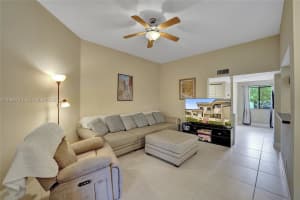 8119 17th Mnr , Plantation, FL 33322 - MLS#A11992713