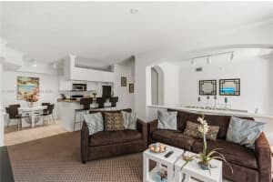 17100 Bay Rd , Sunny Isles Beach, FL 33160 - MLS#A11992714