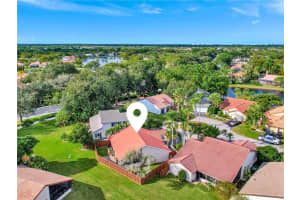 2083 Augusta , Weston, FL 33326 - MLS#A11992717
