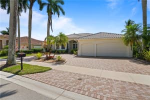 2569 Eagle Run Ln #0, Weston, FL 33327, - MLS#A11992736