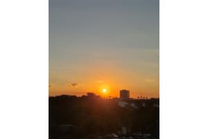 20400 W Country Club Dr 605, Aventura