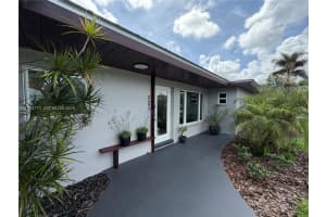 2497 South Manor Ave , Stuart, FL 34994 - MLS#A11992773