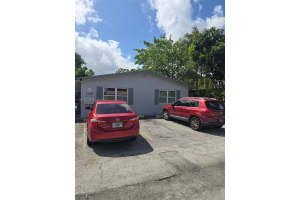 1507 Ne 5th Ave 3 Fort Lauderdale, FL 33304 - MLS#A11992775