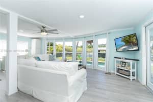 8243 Pinetree Ln, Englewood, FL 34224, - MLS#A11992808