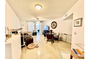 B, 8255 Lake Dr APT 102, Doral, FL 33166, - MLS#A11992815