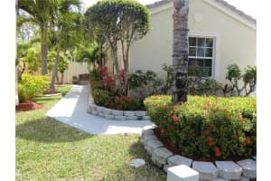 1593 158th Ave , Pembroke Pines, FL 33028 - MLS#A11992833