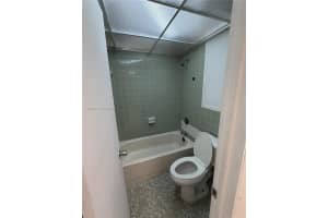 7010 NW 186th St Apt 5-121a, Hialeah, FL 33015, - MLS#A11992857
