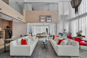 1040 Biscayne Blvd , Miami, FL 33132 - MLS#A11992866
