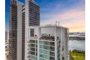 1040 Biscayne Blvd , Miami, FL 33132 - MLS#A11992866