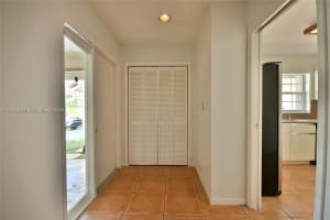 10380 46th St , Doral, FL 33178 - MLS#A11992910