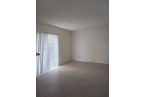 7670 Westwood Dr , Tamarac, FL 33321 - MLS#A11992951