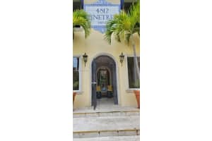 4812 Pine Tree Dr 201, Miami Beach