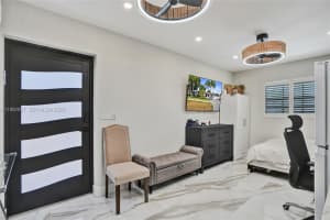 6761 Allen St , Hollywood, FL 33024 - MLS#A11992957