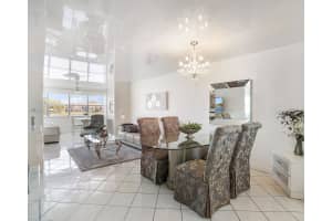 9580 Sunrise Lakes Blvd , Sunrise, FL 33322 - MLS#A11992960