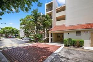 117 Lake Emerald Dr 409, Oakland Park
