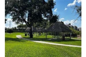 117 Lake Emerald Dr , Oakland Park, FL 33309 - MLS#A11992972