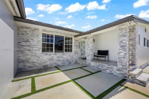 8631 16th Ter , Miami, FL 33155 - MLS#A11992983