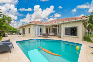 16418 14th St , Pembroke Pines, FL 33028 - MLS#A11992985