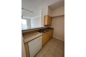 MLS# A11992986, West Palm Beach, Florida 33401
