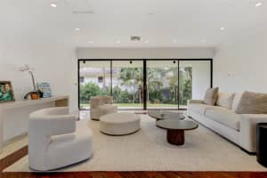 8118 Los Pinos Blvd , Coral Gables, FL 33143 - MLS#A11992988