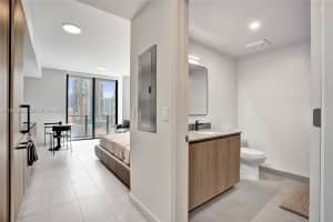 121 5 , Miami, FL 33132 - MLS#A11992993