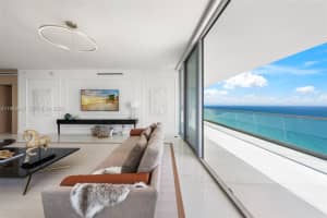 18501 Collins Ave , Sunny Isles Beach, FL 33160 - MLS#A11993015