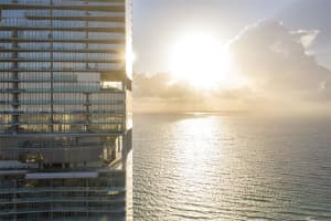 18501 Collins Ave , Sunny Isles Beach, FL 33160 - MLS#A11993015