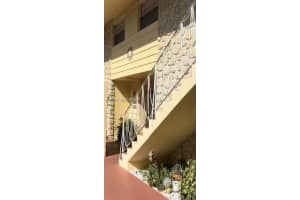 1755 Venice Ln , North Miami, FL 33181 - MLS#A11993019