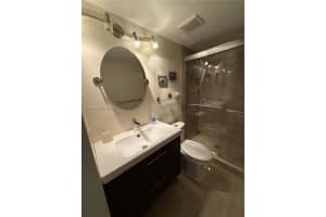 627 Waterside Dr , Hypoluxo, FL 33462 - MLS#A11993047