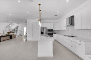 8019 46th Ter , Doral, FL 33166 - MLS#A11993063