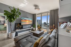 3470 Coast Ave , Miami, FL 33137 - MLS#A11993078