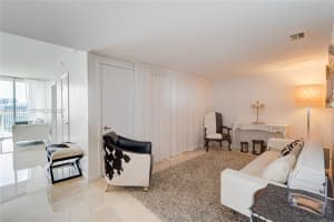 495 Brickell Ave , Miami, FL 33131 - MLS#A11993114