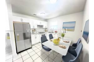 951 7th St , Miami, FL 33130 - MLS#A11993115