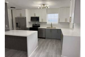 7120 Allen St, Hollywood