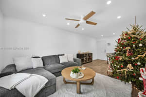 8609 SW 68th Ct APT 24, Miami, FL 33143, - MLS#A11993135
