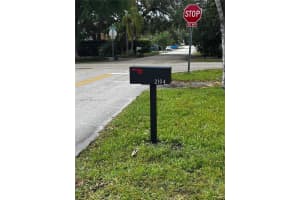 2194 57th Ct , Miami, FL 33155 - MLS#A11993143
