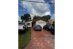 2194 57th Ct , Miami, FL 33155 - MLS#A11993143