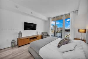 2602 E Hallandale Beach Blvd r2805, Hallandale Beach, FL 33009, - MLS#A11993161