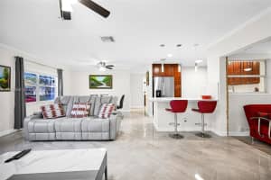2528 Sw Natura Blvd, Deerfield Beach
