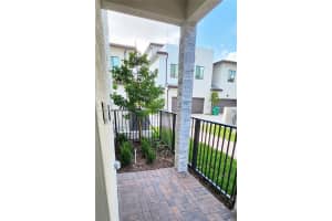 4583 83rd Pl , Doral, FL 33166 - MLS#A11993183