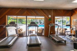 5252 6th Ave , Oakland Park, FL 33334 - MLS#A11993194