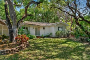 6767 154th St , Palmetto Bay, FL 33157 - MLS#A11993204
