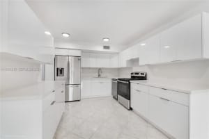 2211 122nd Ct , Miami, FL 33175 - MLS#A11993215