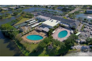 134 Coventry F , West Palm Beach, FL 33417 - MLS#A11993228