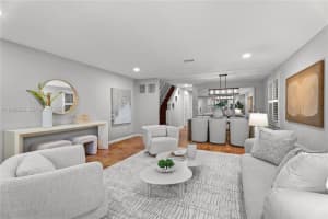 3274 Gifford Ln, Miami