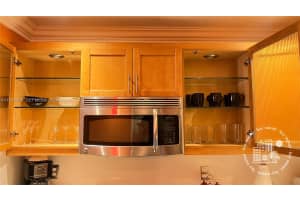 401 Golden Isles Dr , Hallandale Beach, FL 33009 - MLS#A11993255