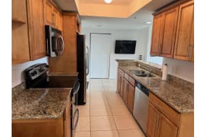 3530 Sw 22nd St 706 Miami, FL 33145 - MLS#A11993283