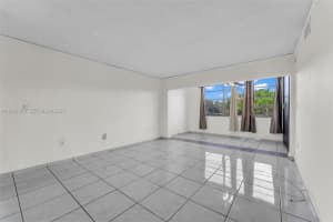 1800 25th Street, Miami, FL 33133 - MLS#A11993303