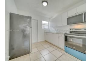 1887 48th St , Miami, FL 33142 - MLS#A11993306