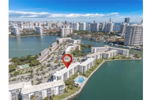 3010 Marcos Dr R308 Aventura, FL 33160 - MLS#A11993313